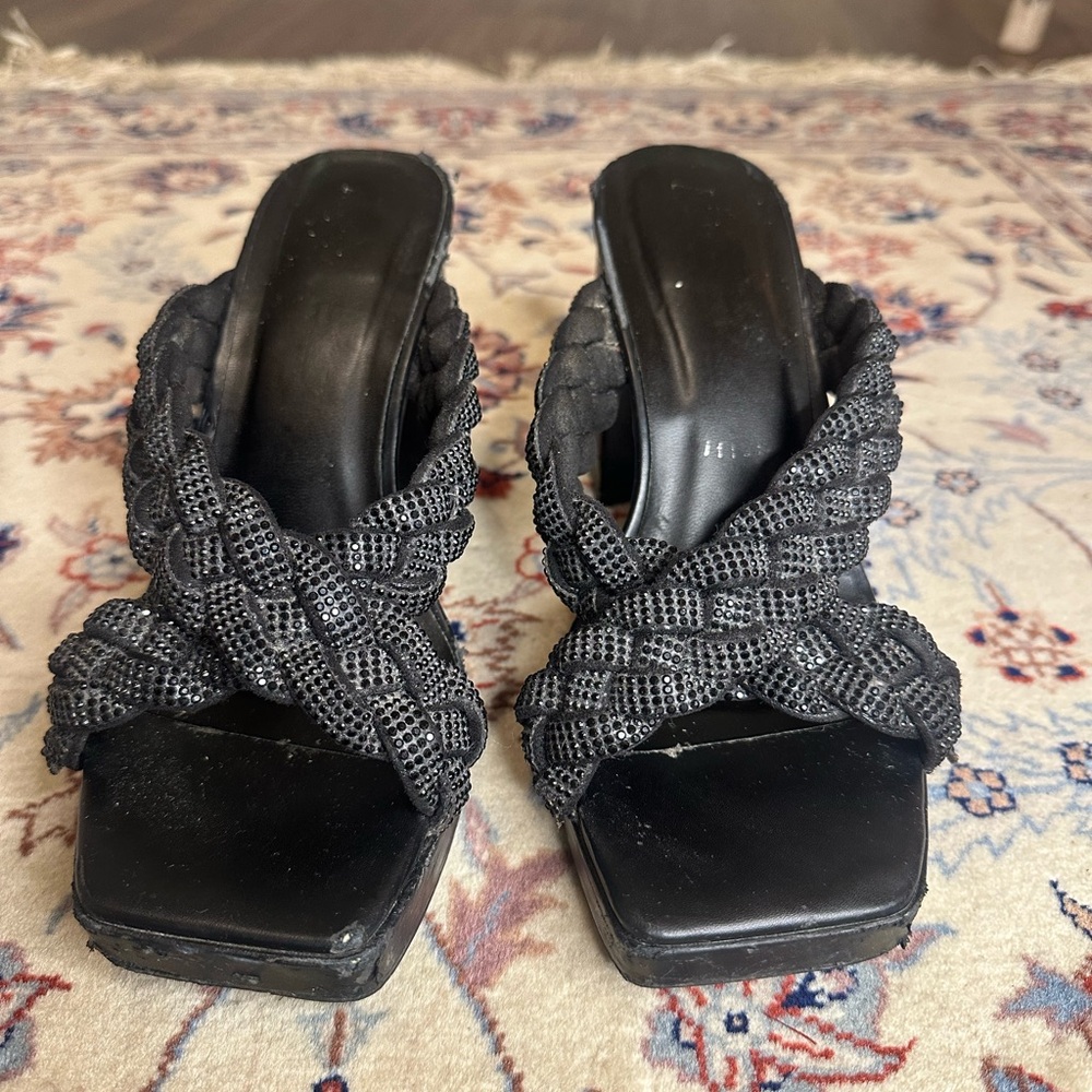 Elegant Black Braided Women's Mules